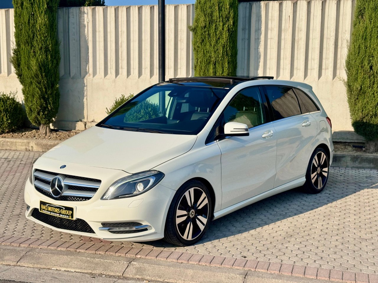✅Mercedez Benz B200Cdi Full Panorama