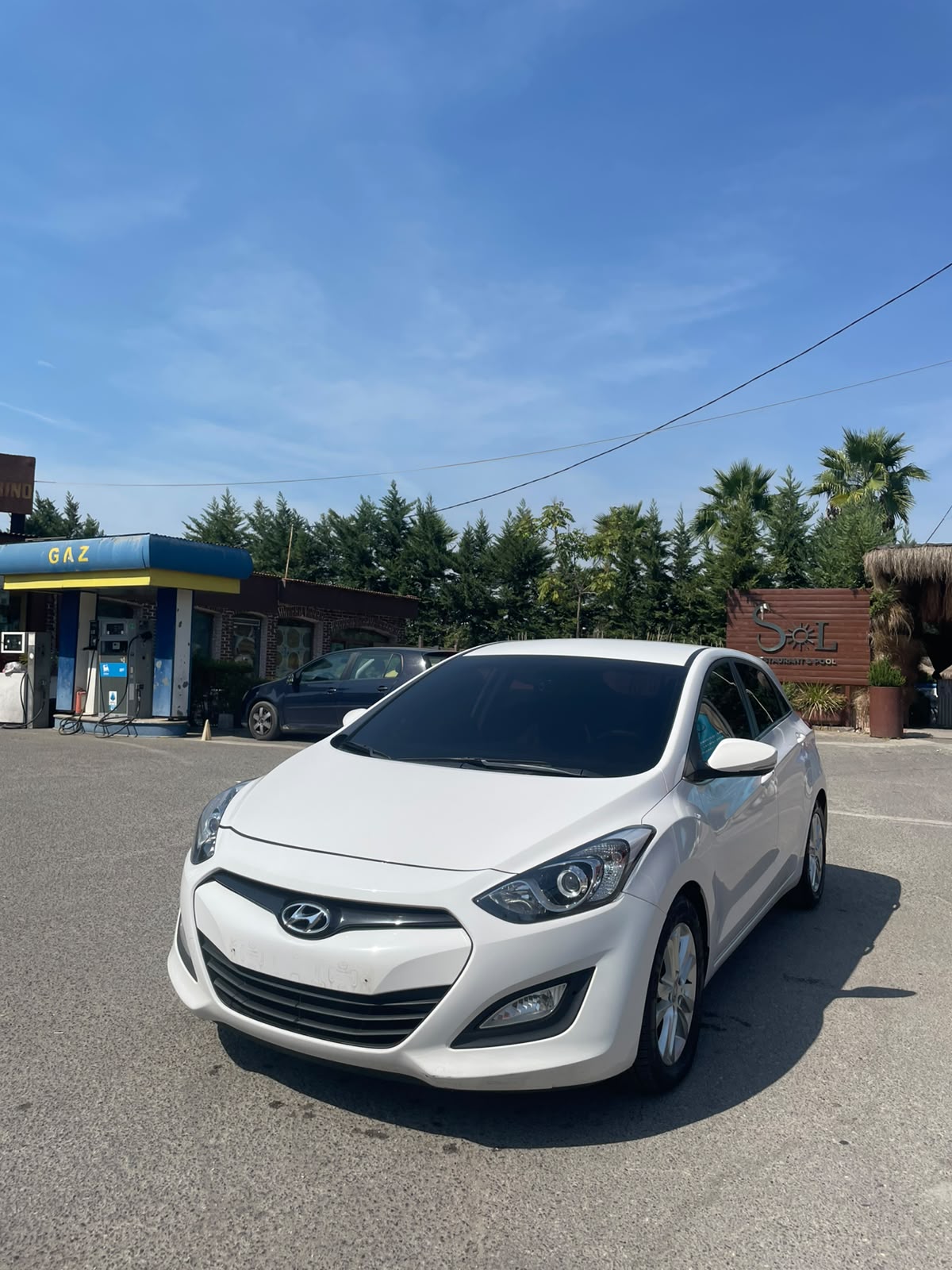 Shitet hunday i30 2013 1.6 naft automat 5950€ i diskutueshem