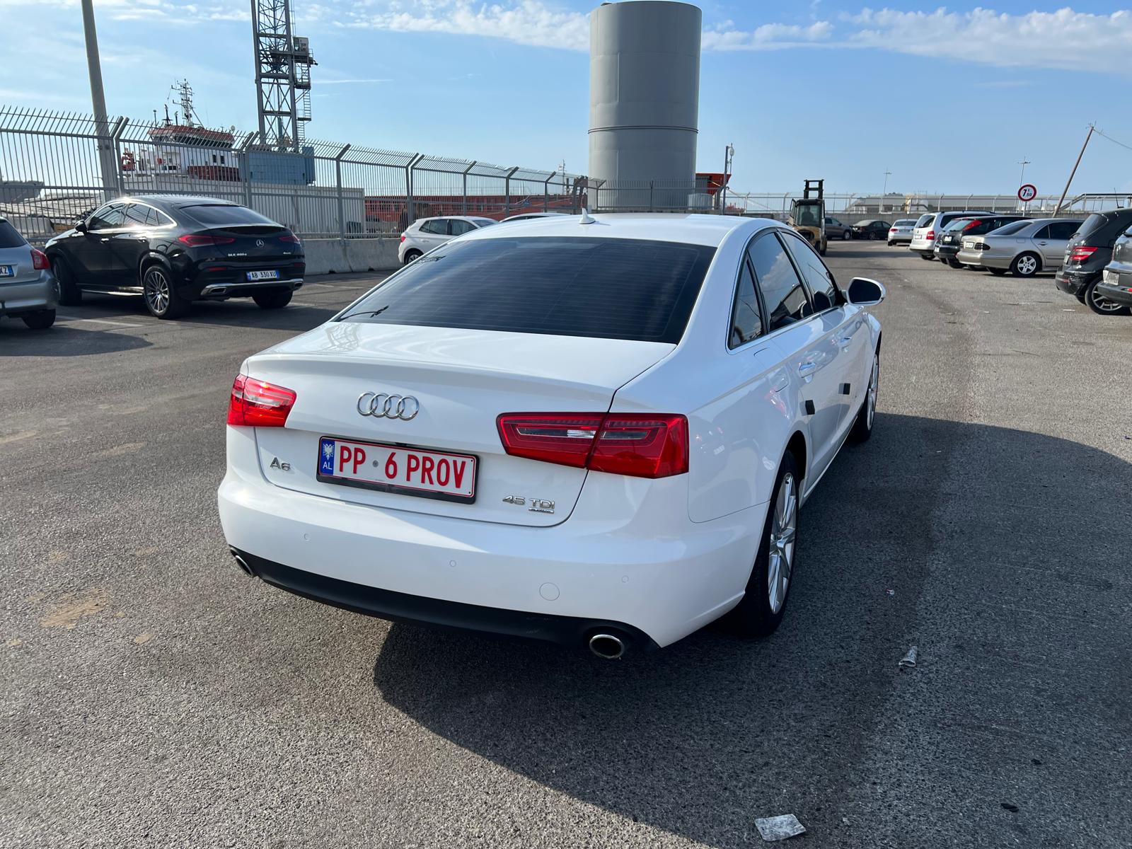 Audi A6 2015 3.0 Nafte Full Option