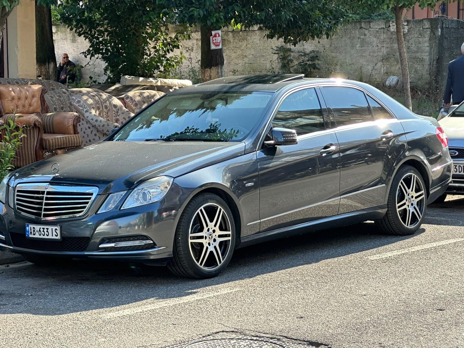 Shitet Mercedes Benz E Class