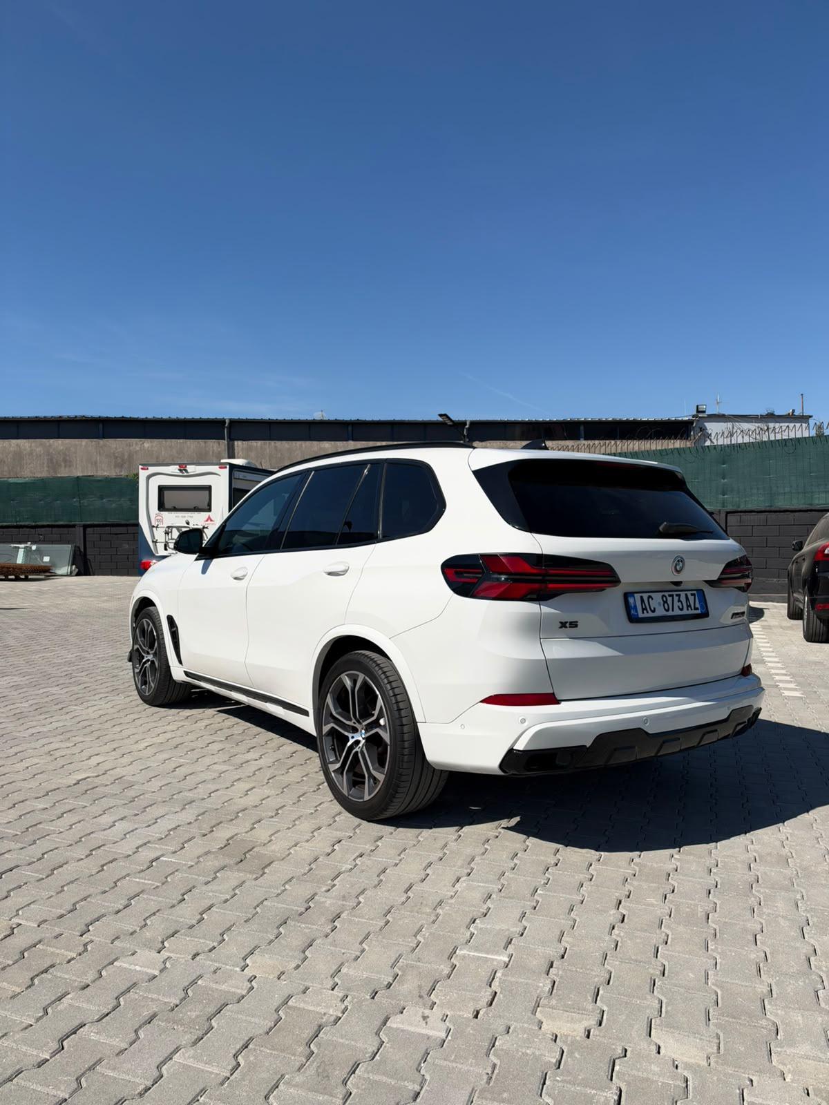 BMW X5 xDrive40i | 2022 | Look M Sport